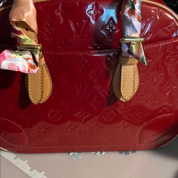 Louis Vuitton handbag - Picture 2 of 16